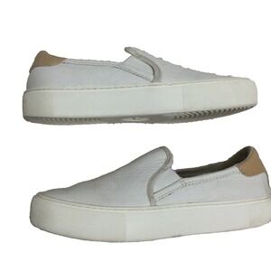 Ugg Jass Womens Solid White Low Top‎ Slip On Round Toe Sneakers Size 8.5 walking